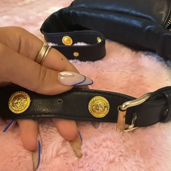 Vintage 90s Gianni Versace Bumbag ✨ - Picture 4 of 8
